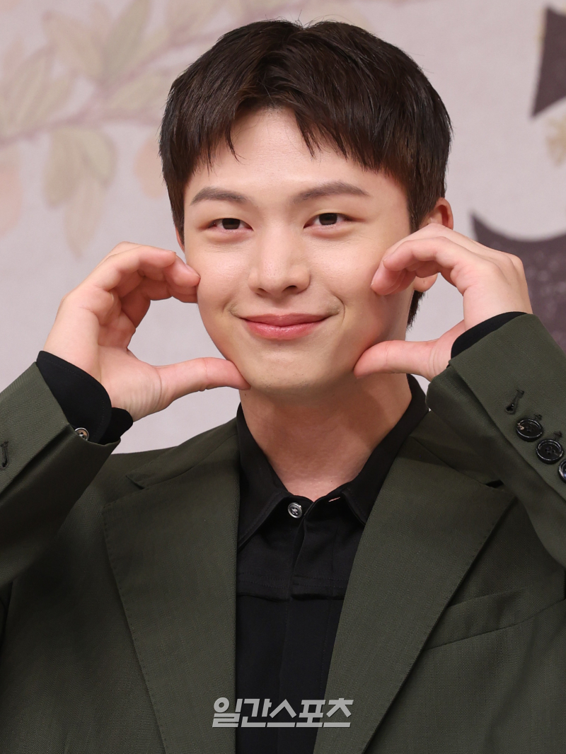 [정보/소식] 순정 이무기 탄생...육성재, '판타지 불패'서 '로맨스 남주'로도 우뚝 ['귀궁' 종영] ② | 인스티즈