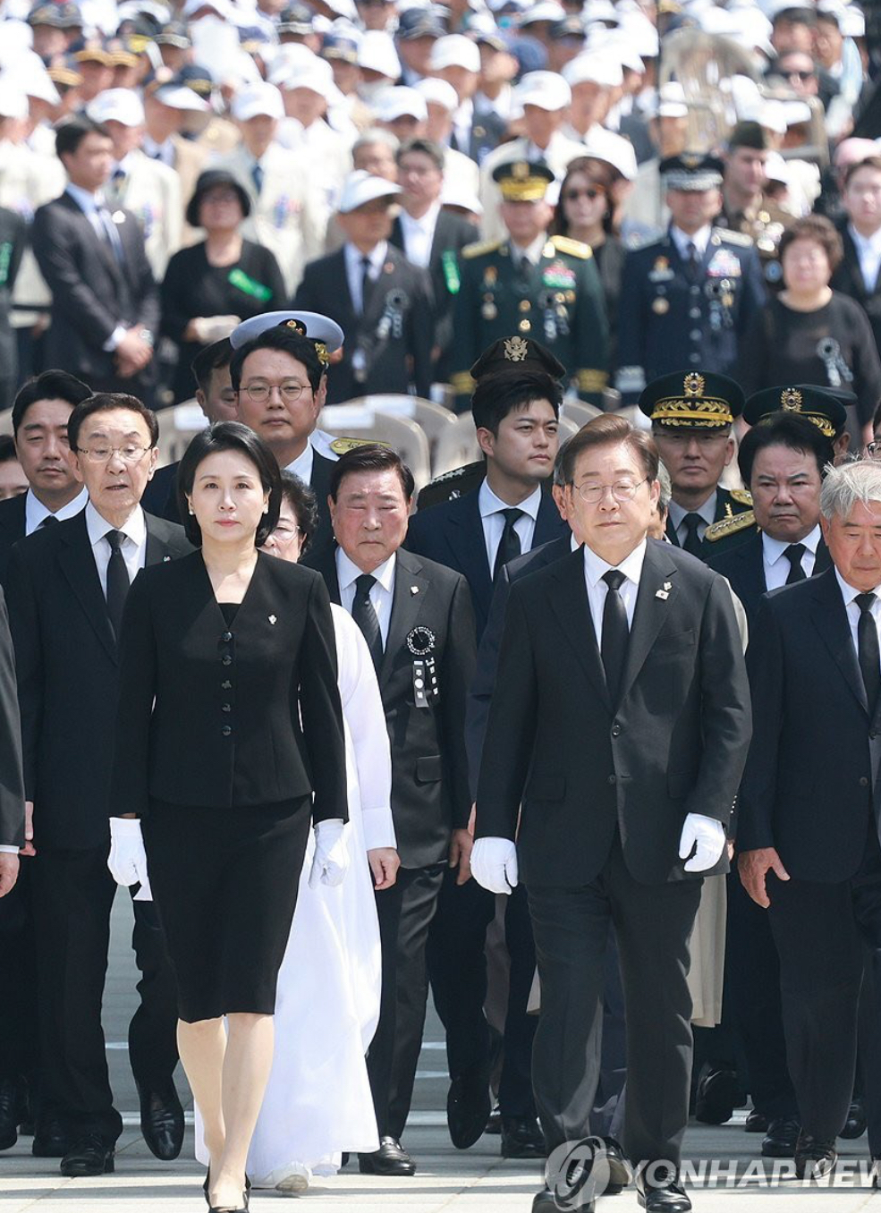 [잡담] 근데 진짜 눈이 편안해지는건 있는듯 확실히 | 인스티즈