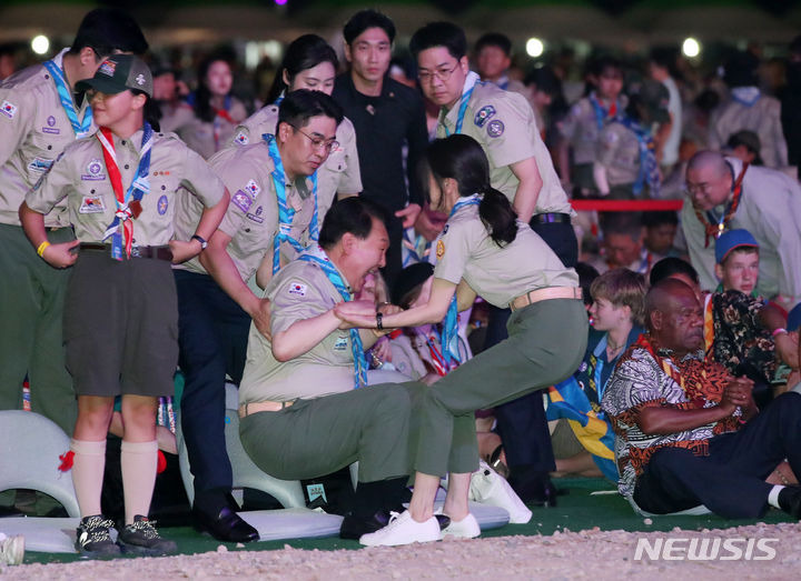 [잡담] 어디에 내놔도 부끄러웠던 윤건희 모음집 | 인스티즈