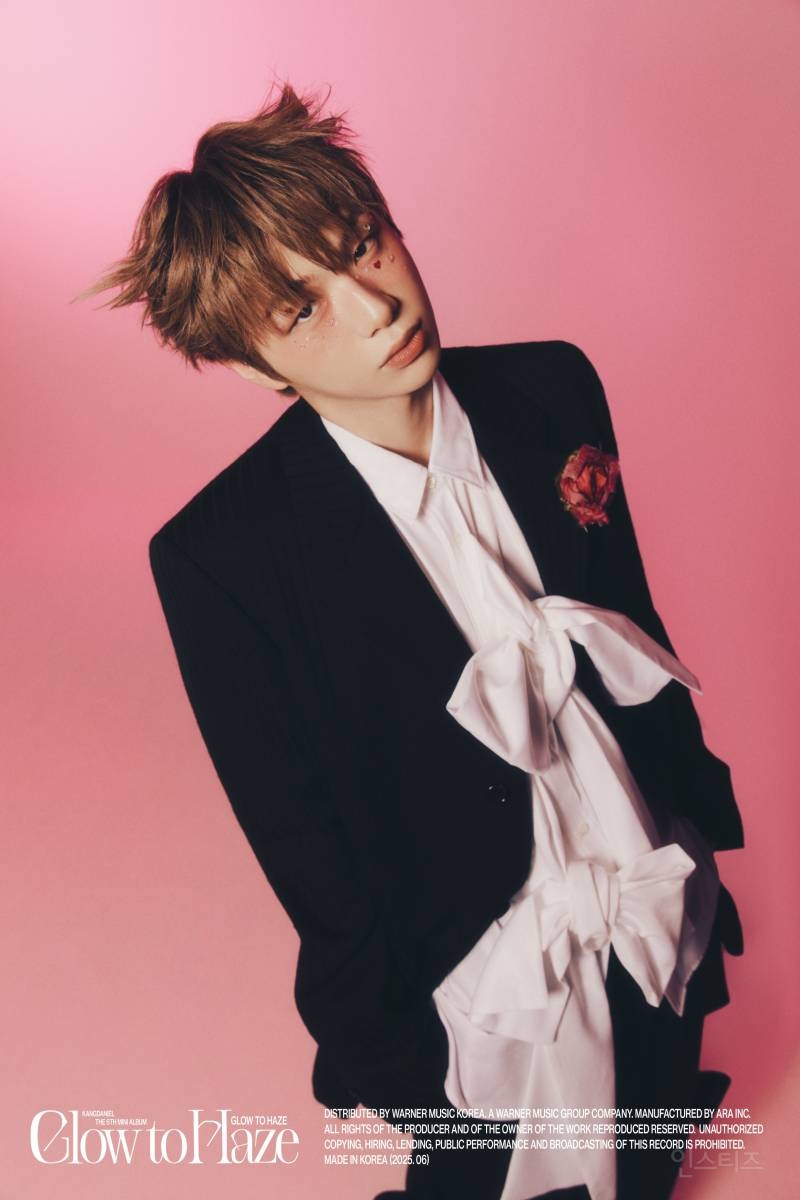 강다니엘 6TH MINI ALBUM [𝐆𝐥𝐨𝐰 𝐭𝐨 𝐇𝐚𝐳𝐞] 컨셉 포토 #3 | 인스티즈