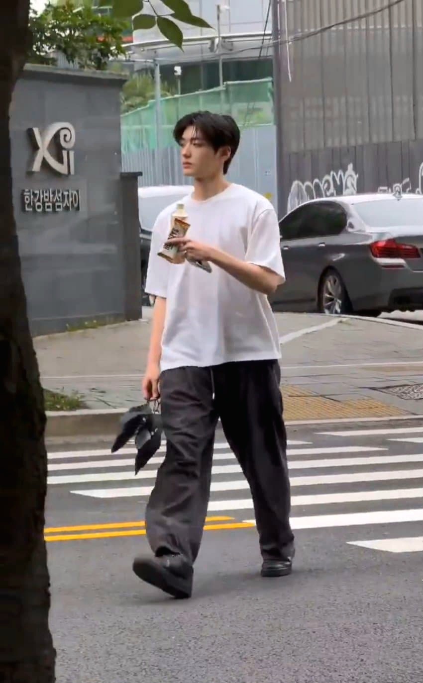 [잡담] 보플 포스터에 뜬 연습생 목격된거 | 인스티즈