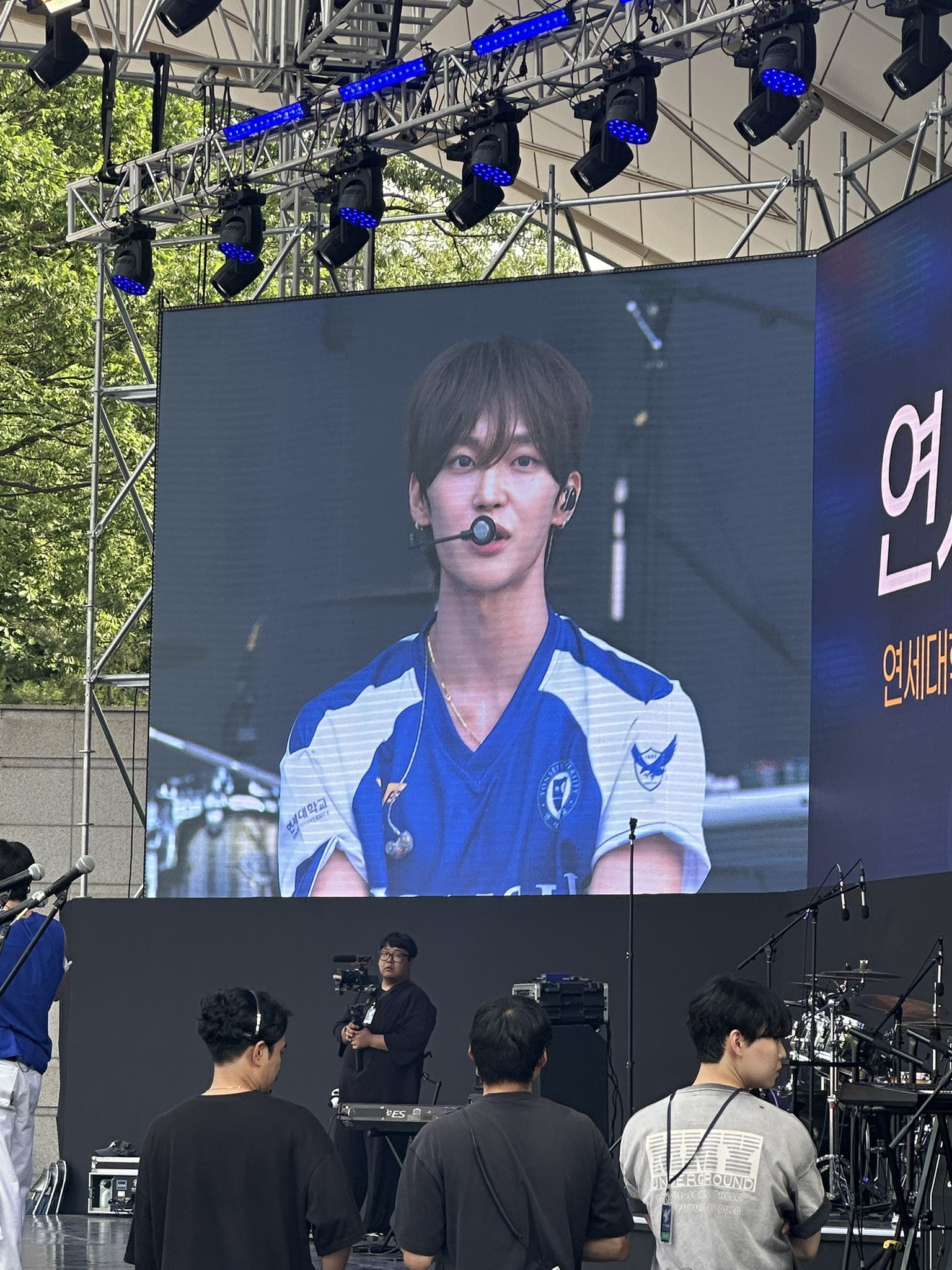 [잡담] 아카라카 라이즈 전광판 아티스트 (ㅈㅇ 원빈) | 인스티즈