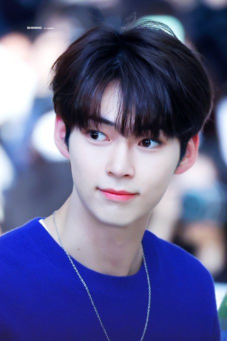 [잡담] 성한빈 오늘 축제의상 | 인스티즈
