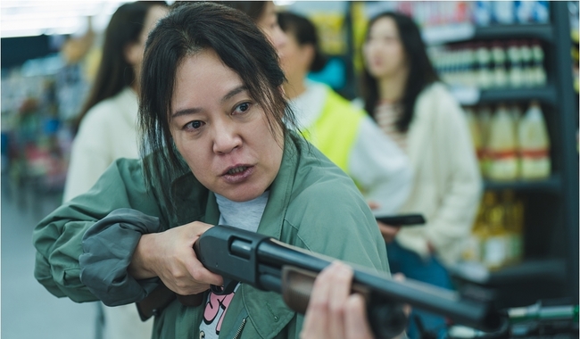 [정보/소식] '제니 엄마' 김금순 분노 폭발, 사냥총 들고 등판 '또 강렬'(살롱 드 홈즈) | 인스티즈
