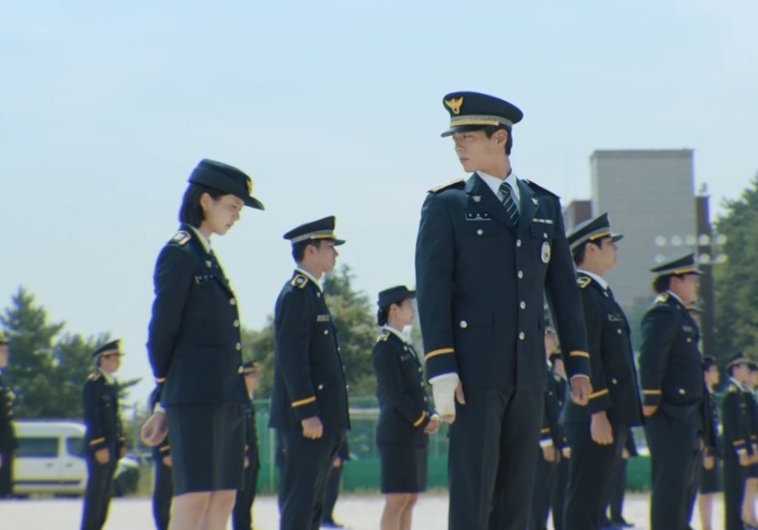 [잡담] 굿보이 예고에 동주한나 제복입은거 덩케봐 | 인스티즈