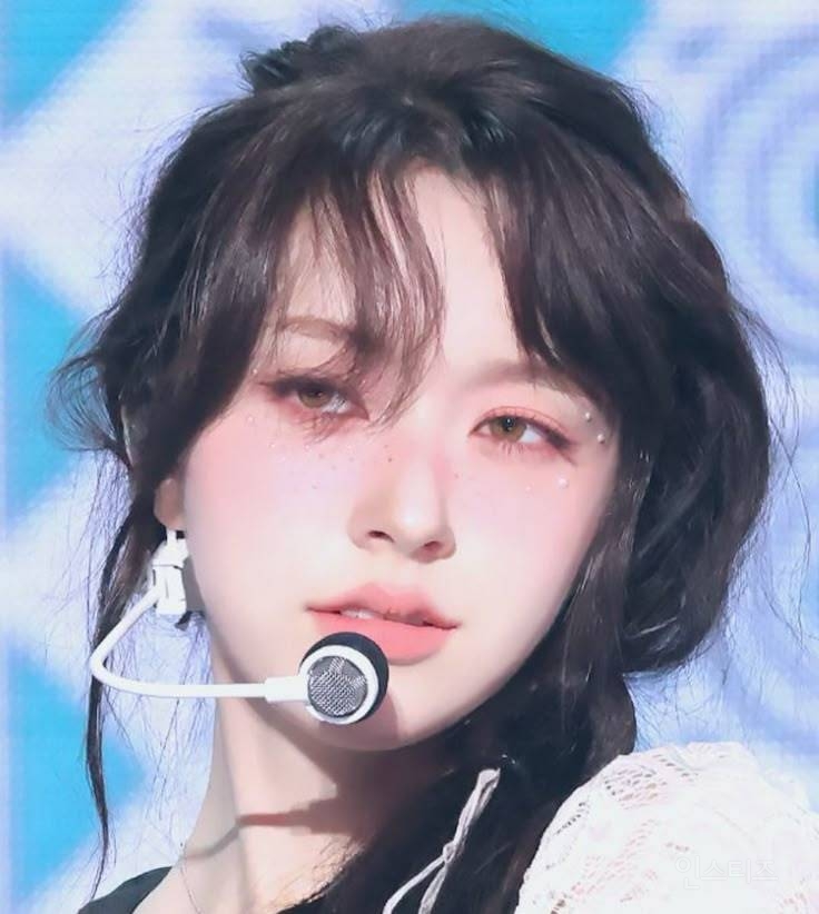 코로 사과도 깎겠다는 소리듣는 아이돌 | 인스티즈