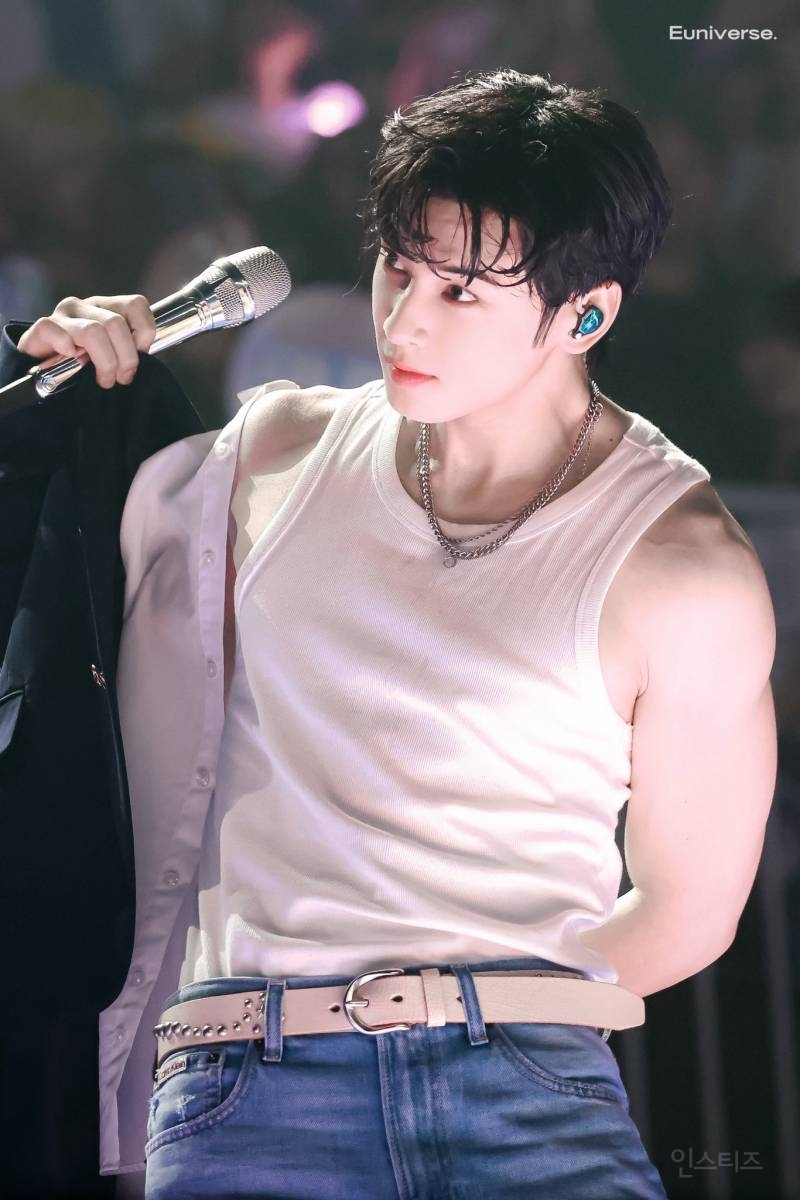 다 지켜본다고 고무신 꺾어신지말라는 차은우 .jpg | 인스티즈