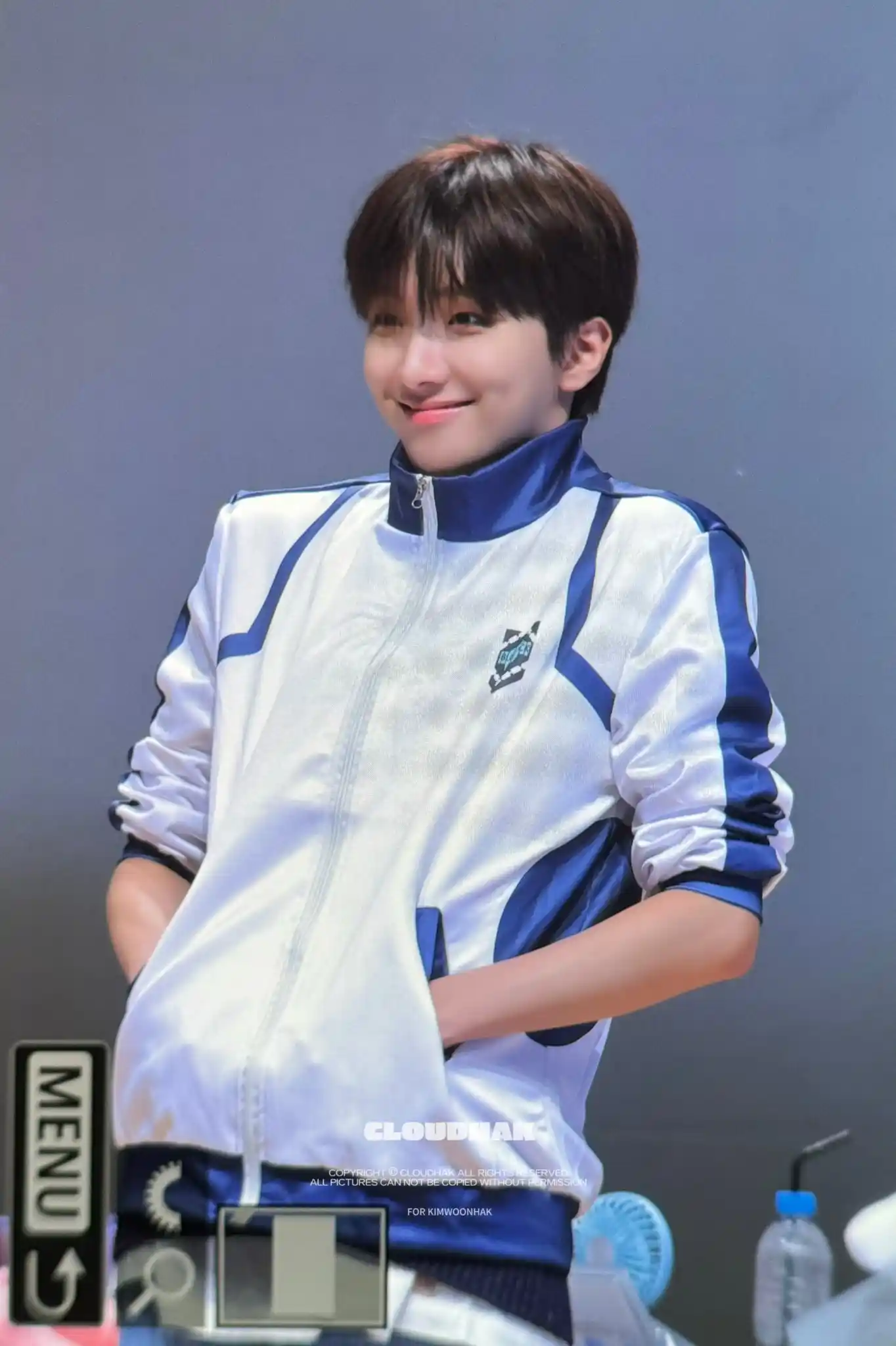 이런 연하가 제 반려라면 반려하지 않겠습니다 김운학 운왼 운른 프리뷰 공항 남찍사 고화질 (34) webp 공유 | 인스티즈