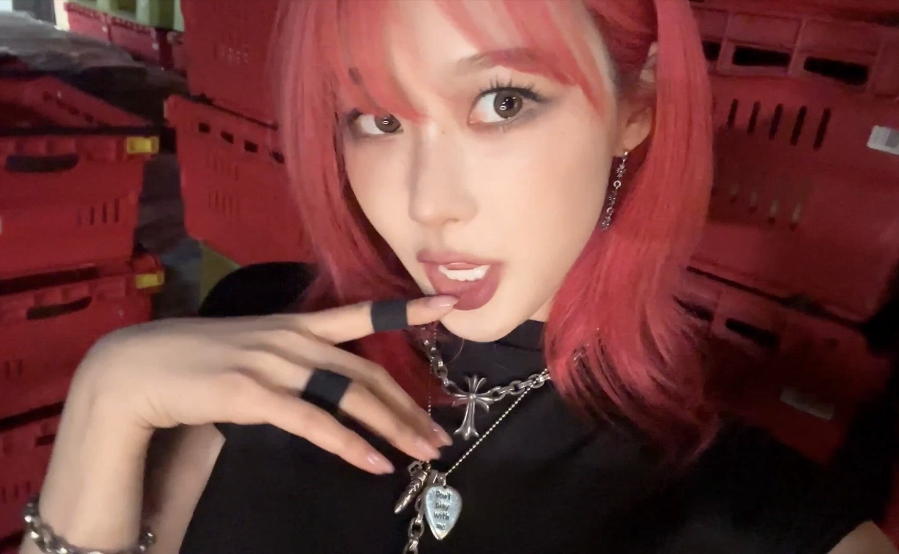 [잡담] 지젤 중단발이 진짜 느좋임 | 인스티즈