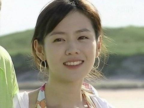 [잡담] 9급 공무원에 이 얼굴급이면 누구랑 결혼 가능해? | 인스티즈