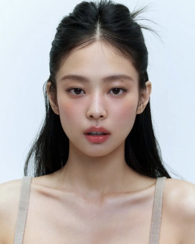 [잡담] 제니 얼굴샷 ㄹㅇ 필승이다 | 인스티즈