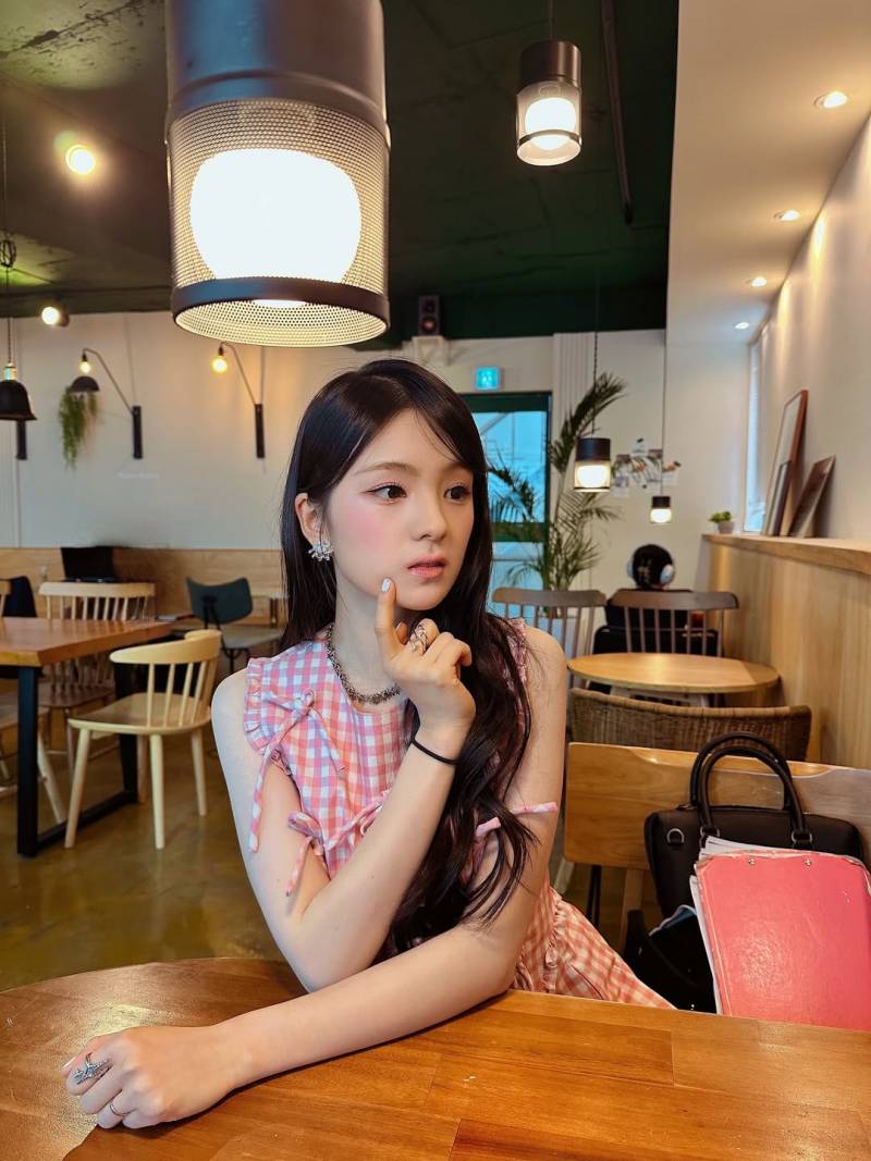 솔로가수 규빈(GYUBIN) 인스타그램 업데이트 | 인스티즈
