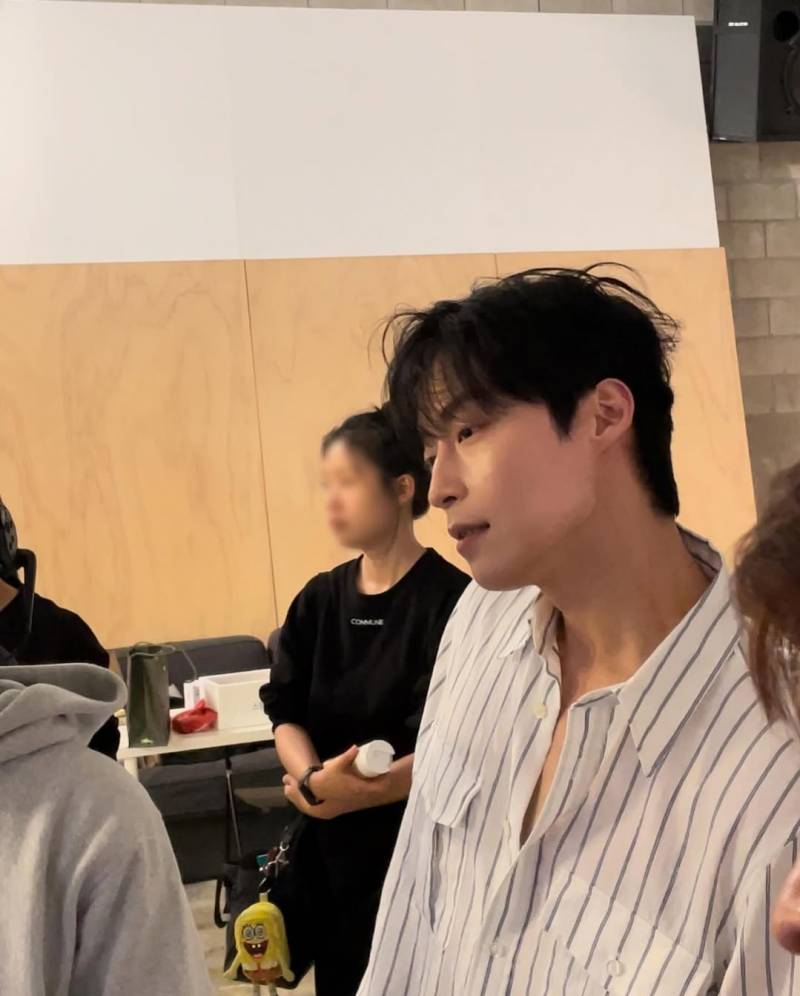 [잡담] 이런 외모가 이상형인데 찾기 힘들지..? | 인스티즈