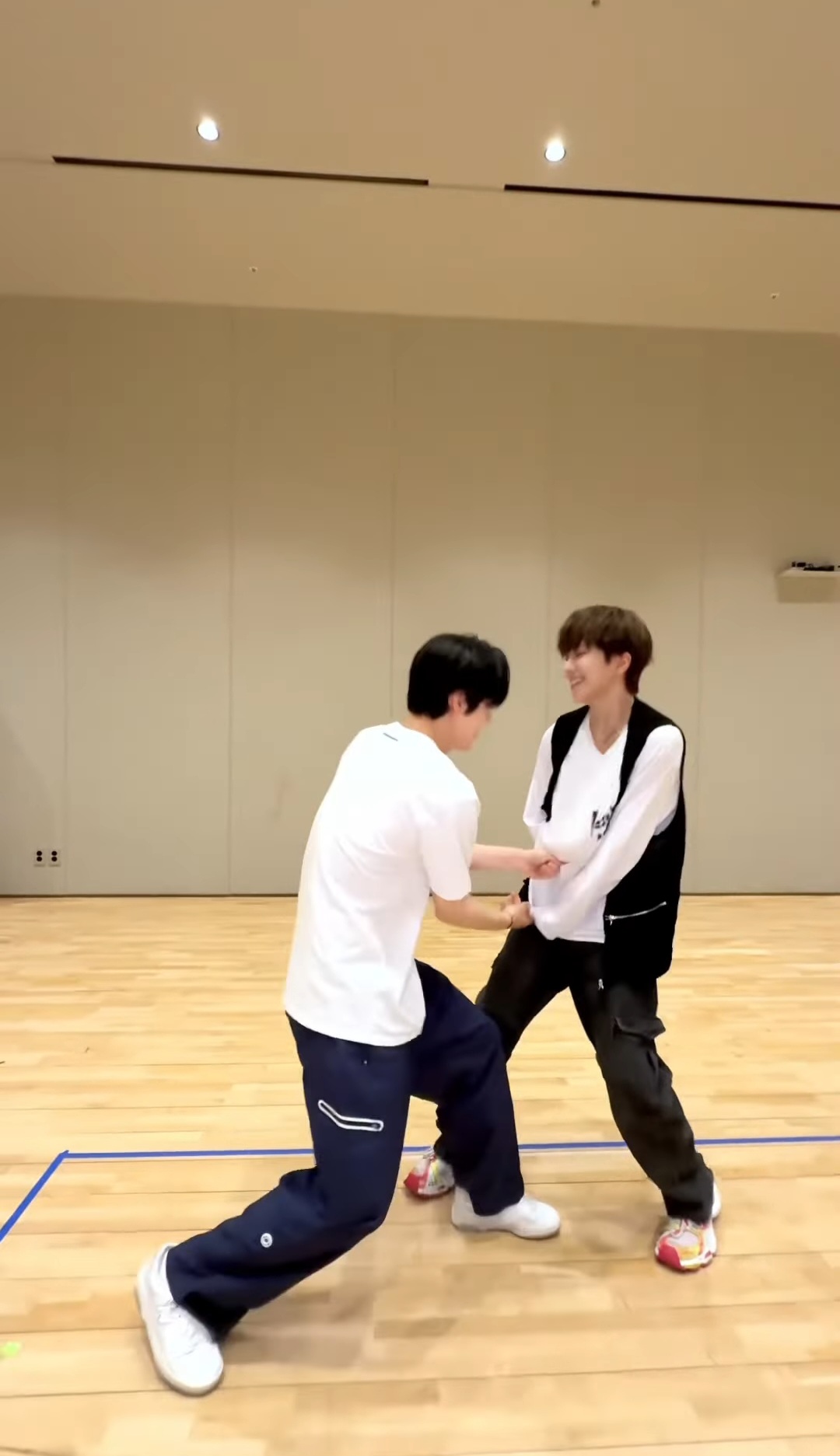[잡담] 아니 수빈 운학 챌린지 개웃기넼ㅋㅋㅋ | 인스티즈