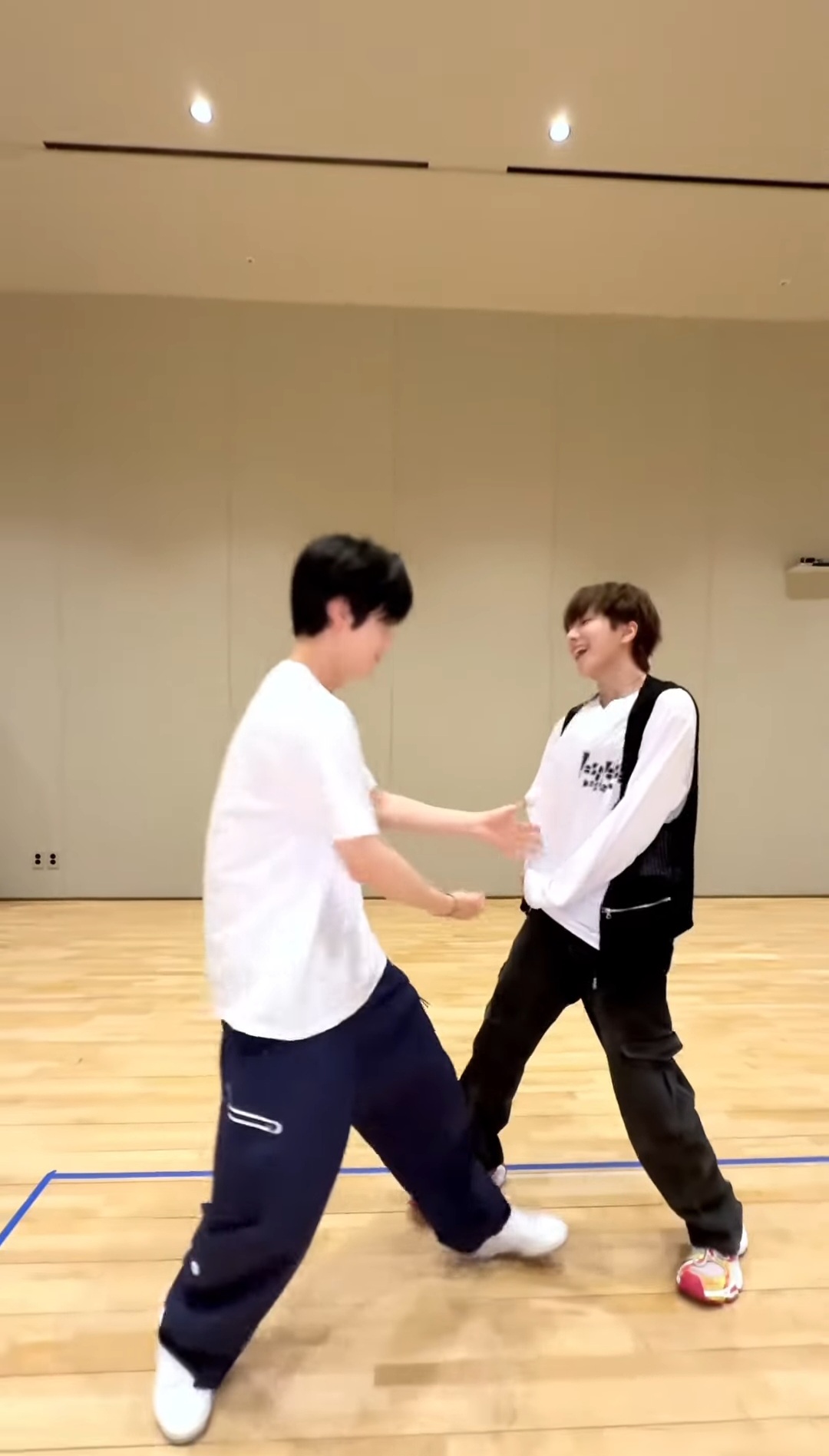 [잡담] 아니 수빈 운학 챌린지 개웃기넼ㅋㅋㅋ | 인스티즈