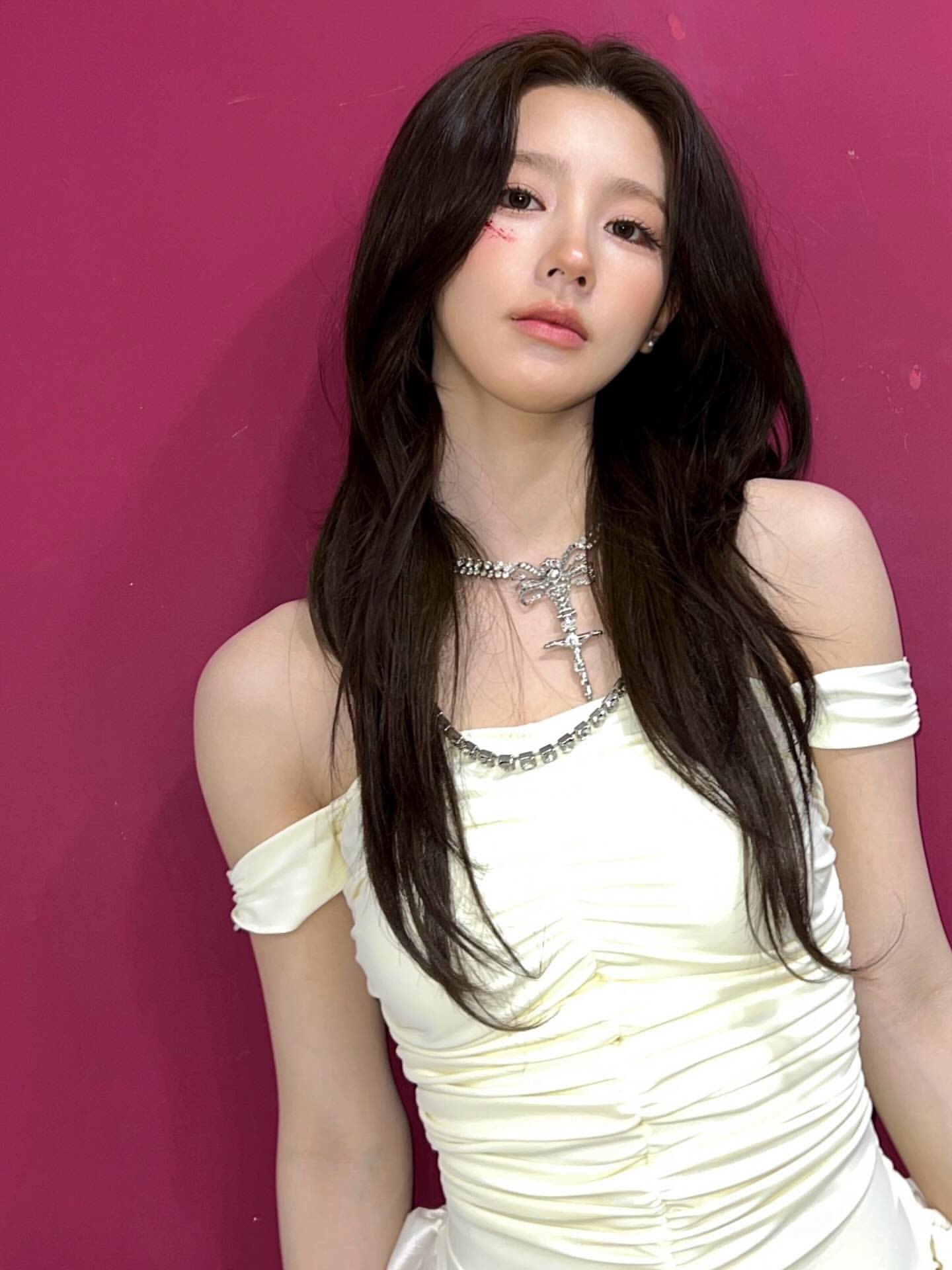[잡담] 민니 미연 진짜 다르게 생겼는데 | 인스티즈
