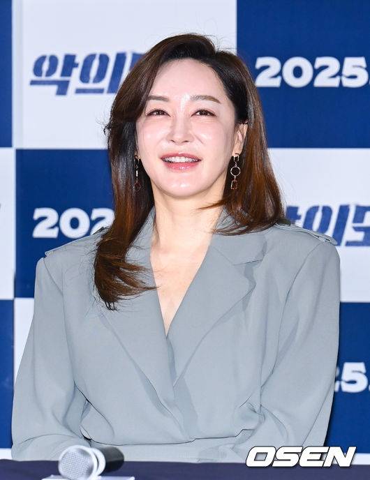 김혜은, 이재명 대통령에 공개 호소 "영화계 어려워..K콘텐츠 위상 떨치길" | 인스티즈
