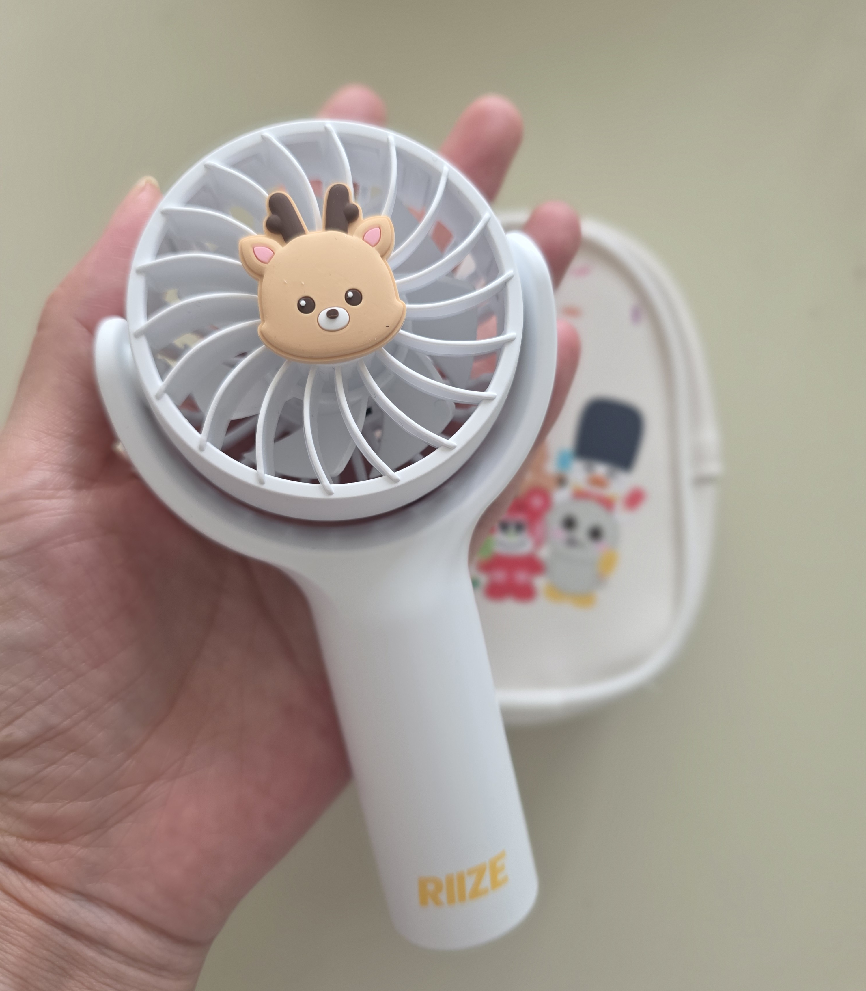 [잡담] 라이즈 손풍기 산거 왔다아🩷 | 인스티즈