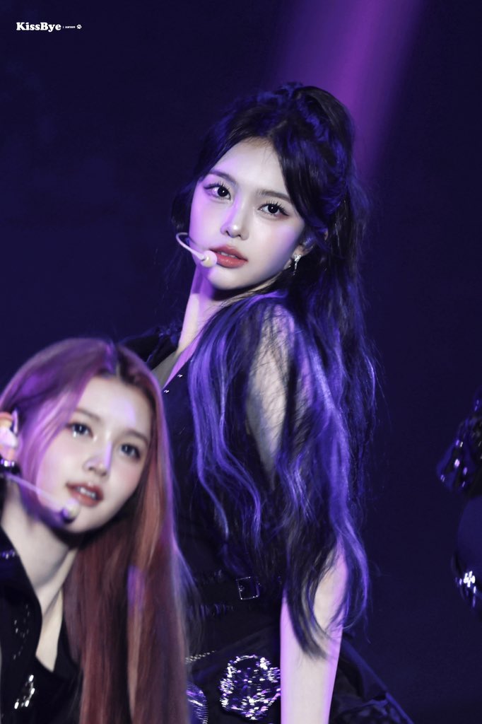 [잡담] 이안이 진짜 5살 차이만 아니엇으면 딥하게 파기 시작해봣을거같애… | 인스티즈