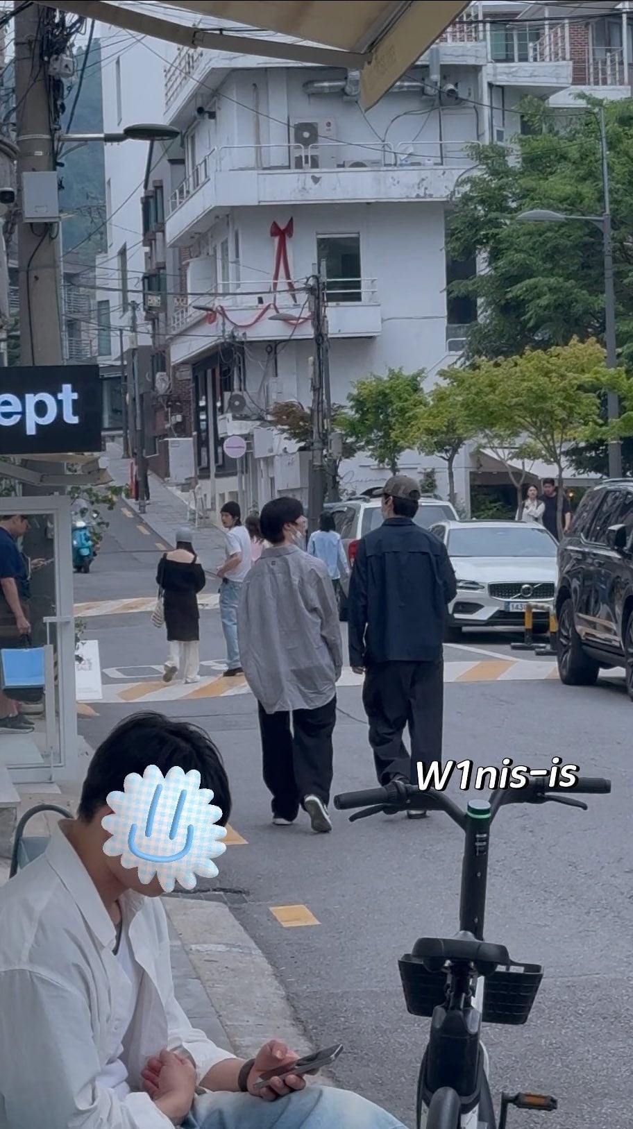 [잡담] 수빈이 범규 같이 다니는 거 보면 ㄹㅇ 강쥐들 산책 같음ㅋㅋ | 인스티즈