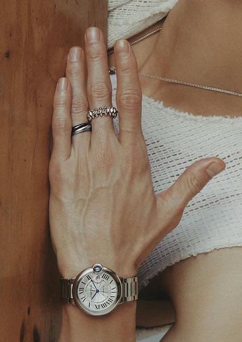 [잡담] 변우석 손 크기도 한데 예쁨 | 인스티즈
