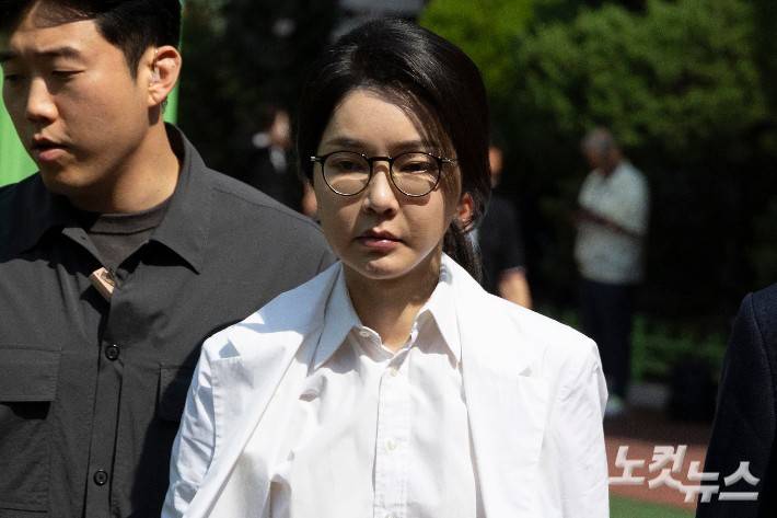 🚨[속보] 김건희 여사, 서울 아산병원에 입원🚨 | 인스티즈