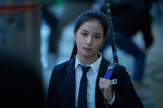 [정보/소식] '전독시' 감독 "블랙핑크 지수 캐스팅 이유? 정말 열심히 해서" | 인스티즈