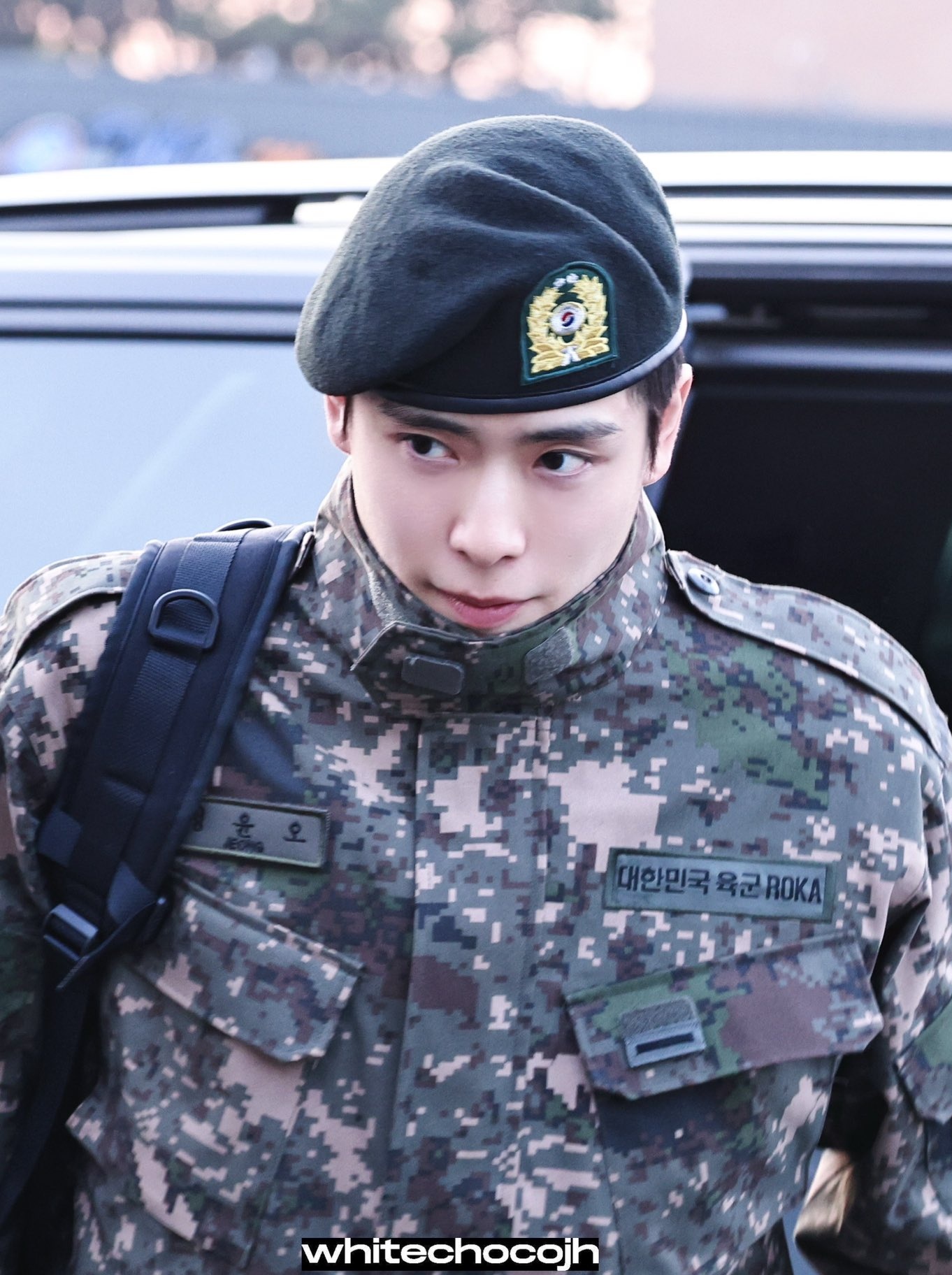 [잡담] 엔재현 입대 초반과 7개월 지난 오늘 | 인스티즈