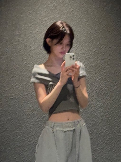 [잡담] 아니 아일릿 민주 단발 셀카 짱예야 | 인스티즈