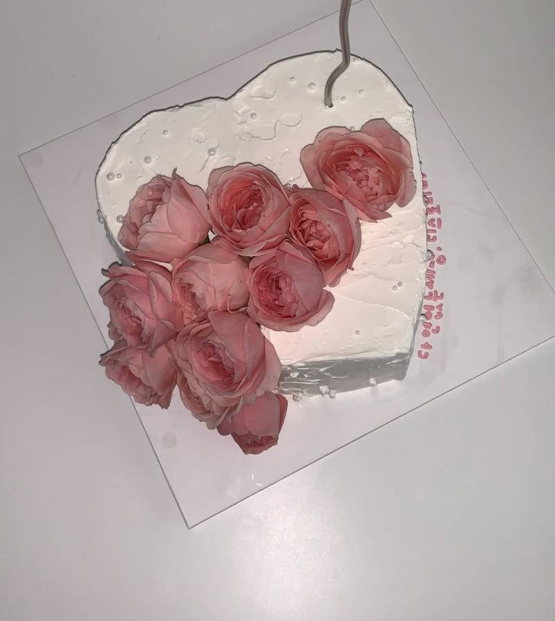 [잡담] 친구 생일케이크 디자인 골라줄래?🎂💝 | 인스티즈