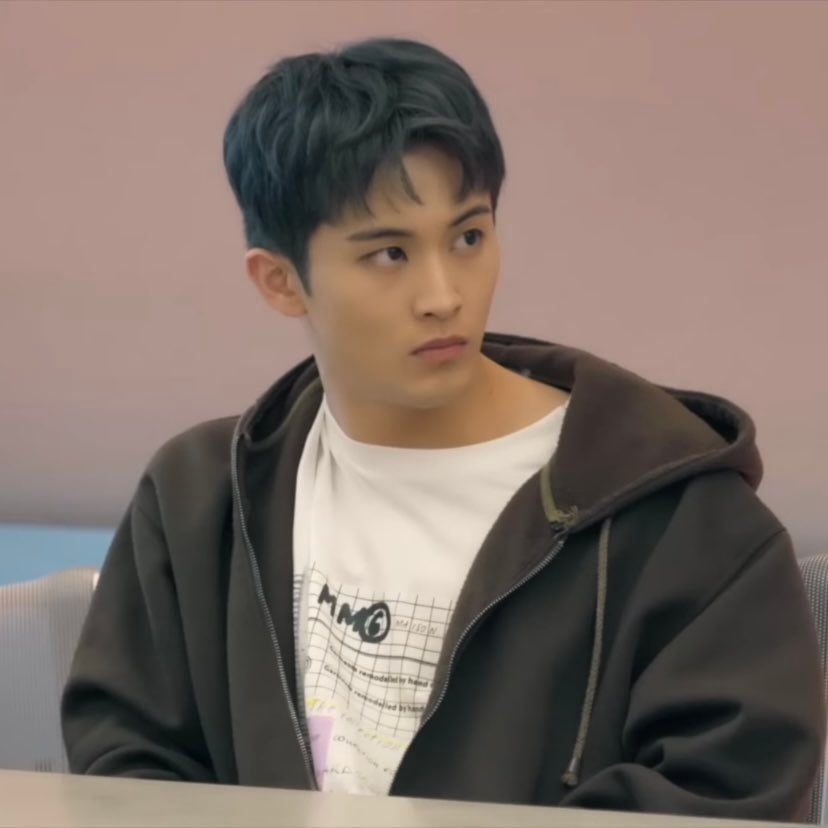 [잡담] 마크 메종마르지엘라 옷 ㄹㅇ 많이 입네 | 인스티즈