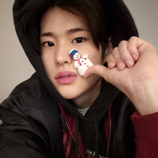 [잡담] 소희 이 사진 어디 올라왔던 거야? | 인스티즈