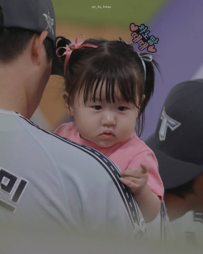 [잡담] 나눔팀에는 아기공주님들의 축복이 내려요...❤️🩵🖤 | 인스티즈