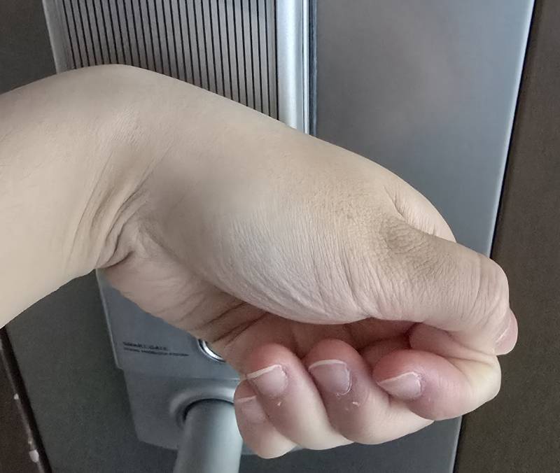 [잡담] 정전기 타는 애들은 지문감식도 안 걸림 | 인스티즈