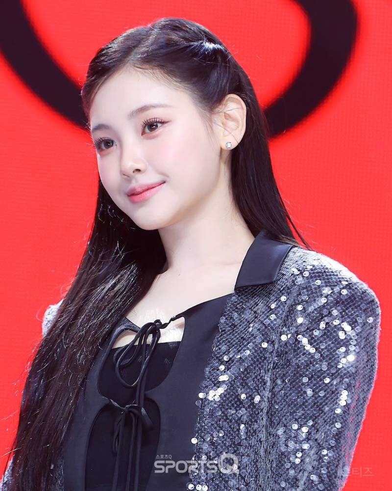 트위터에서 알티타고 있는 여돌 데뷔무대짤 | 인스티즈