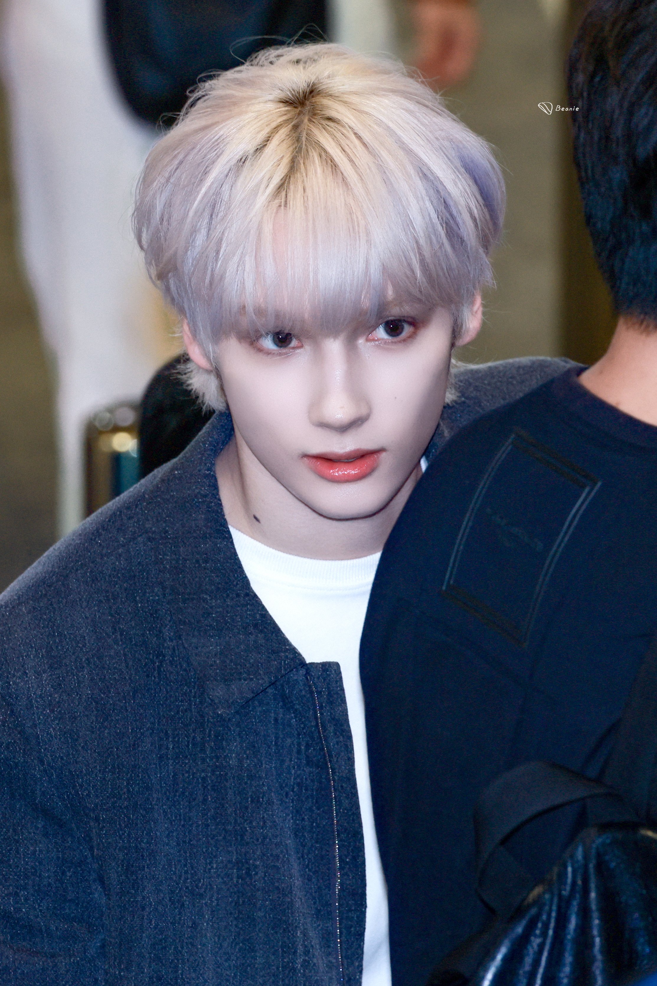 [잡담] 휴닝카이 은발하니까 ㄹㅇ 잭프로스트 같음 | 인스티즈