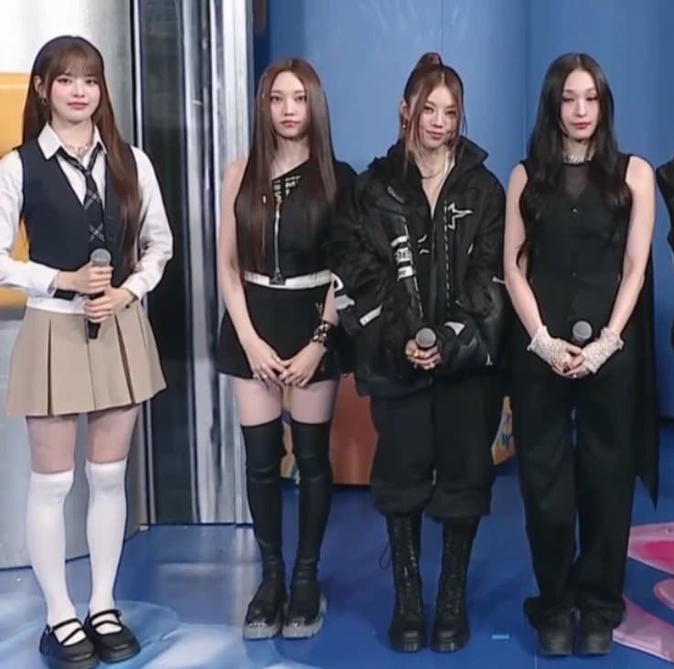[잡담] 제일 왼쪽 은채야? | 인스티즈