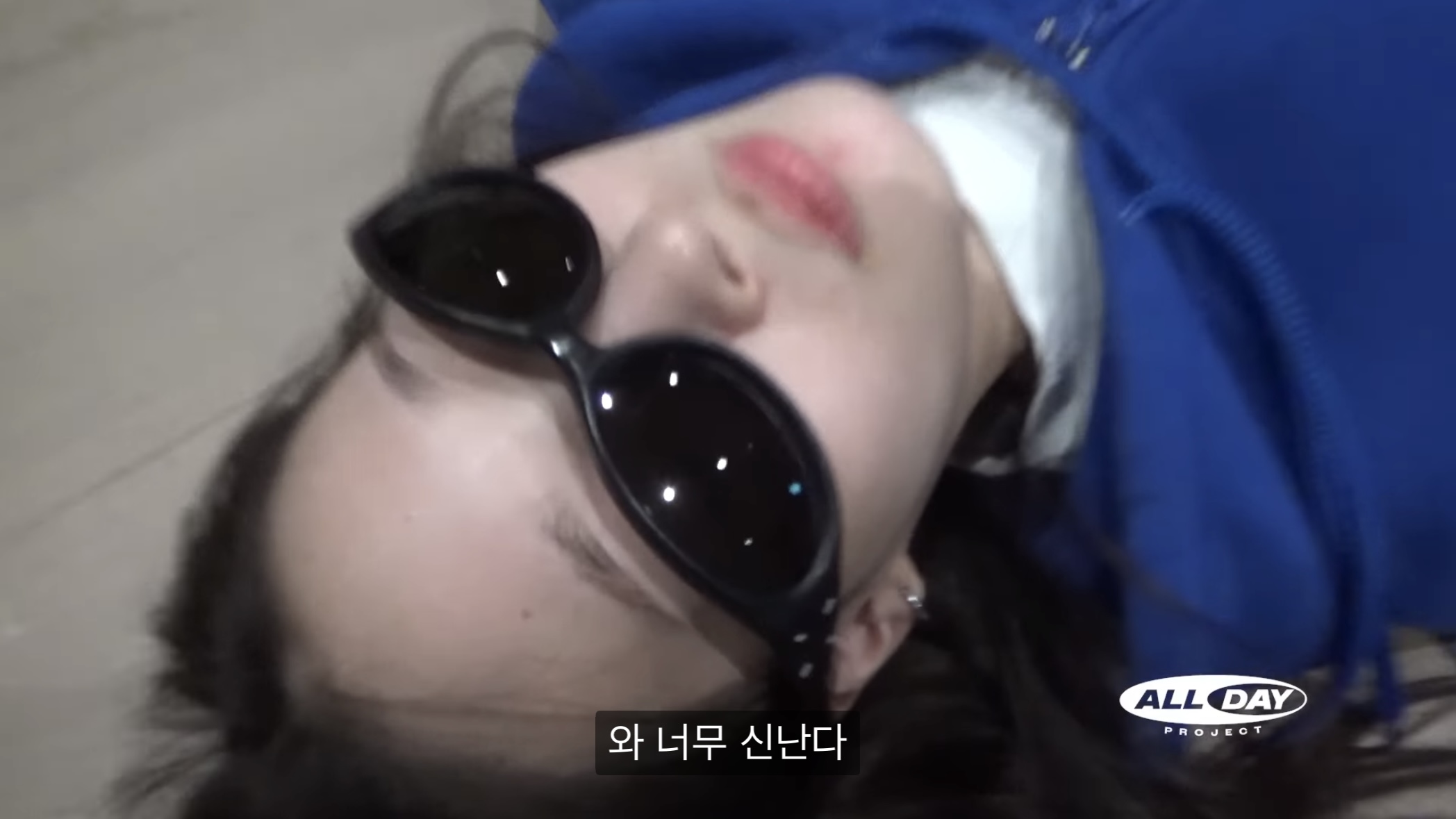 [잡담] 올데프 자컨 보고 애니 자꾸 신경 쓰임 | 인스티즈