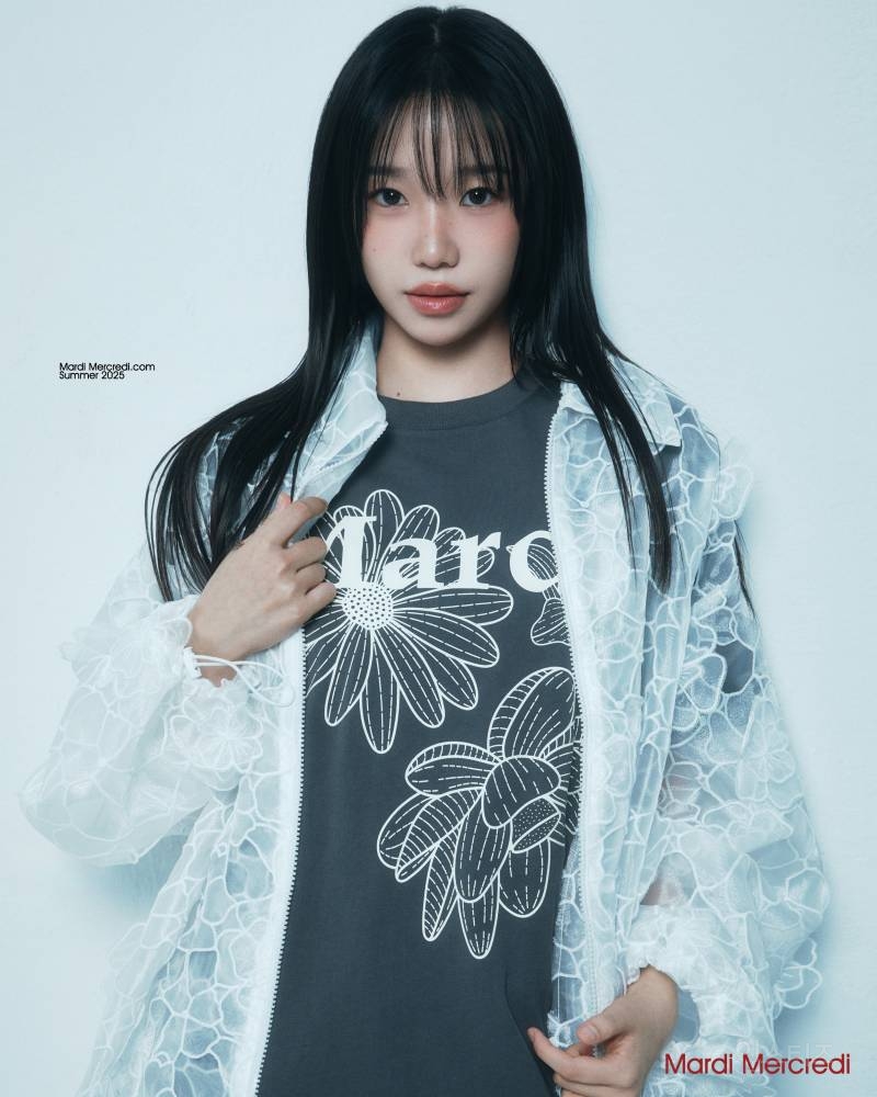 열일하는 조유리 마르디 메크르디 화보 | 인스티즈