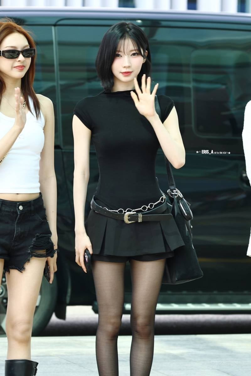 오늘 베이비몬스터 아사 아현 출국 사진 | 인스티즈