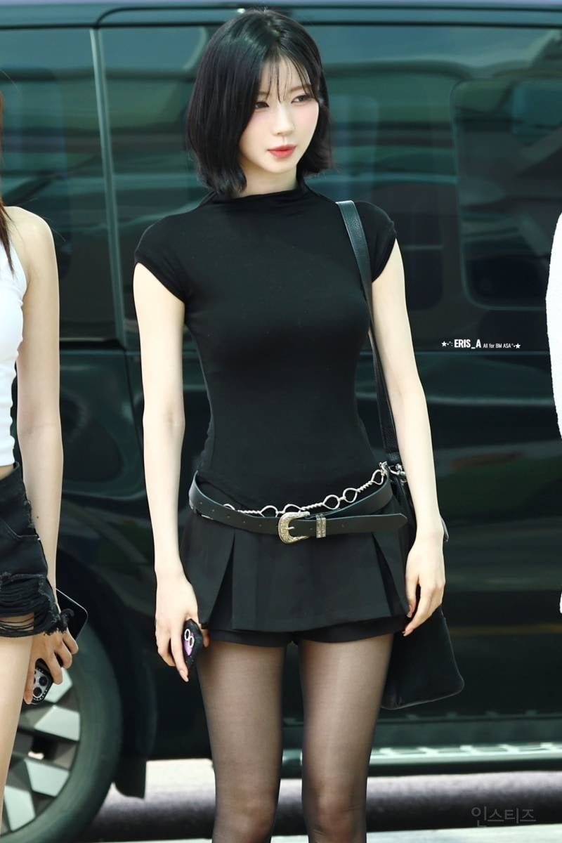 오늘 베이비몬스터 아사 아현 출국 사진 | 인스티즈