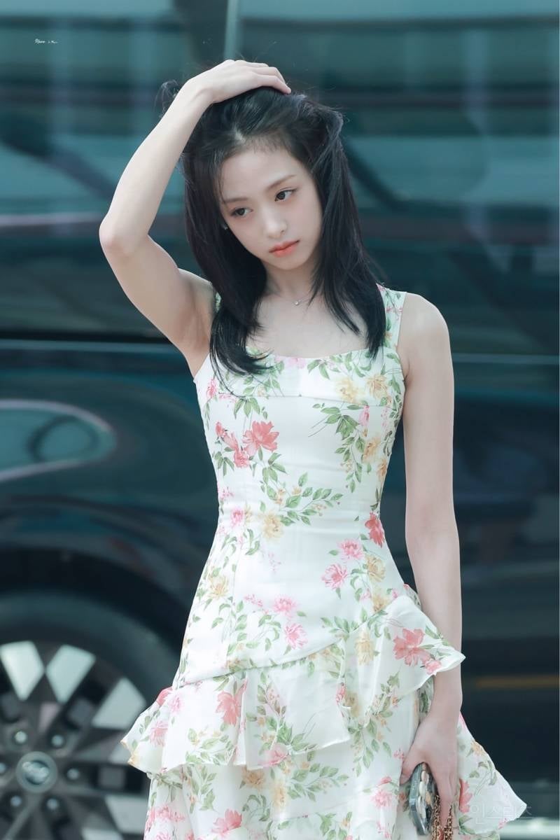 오늘 베이비몬스터 아사 아현 출국 사진 | 인스티즈