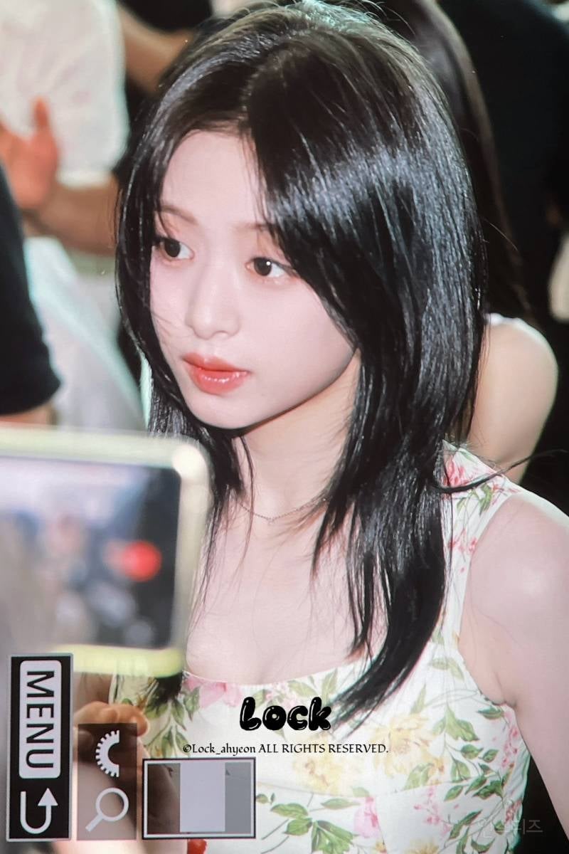 오늘 베이비몬스터 아사 아현 출국 사진 | 인스티즈