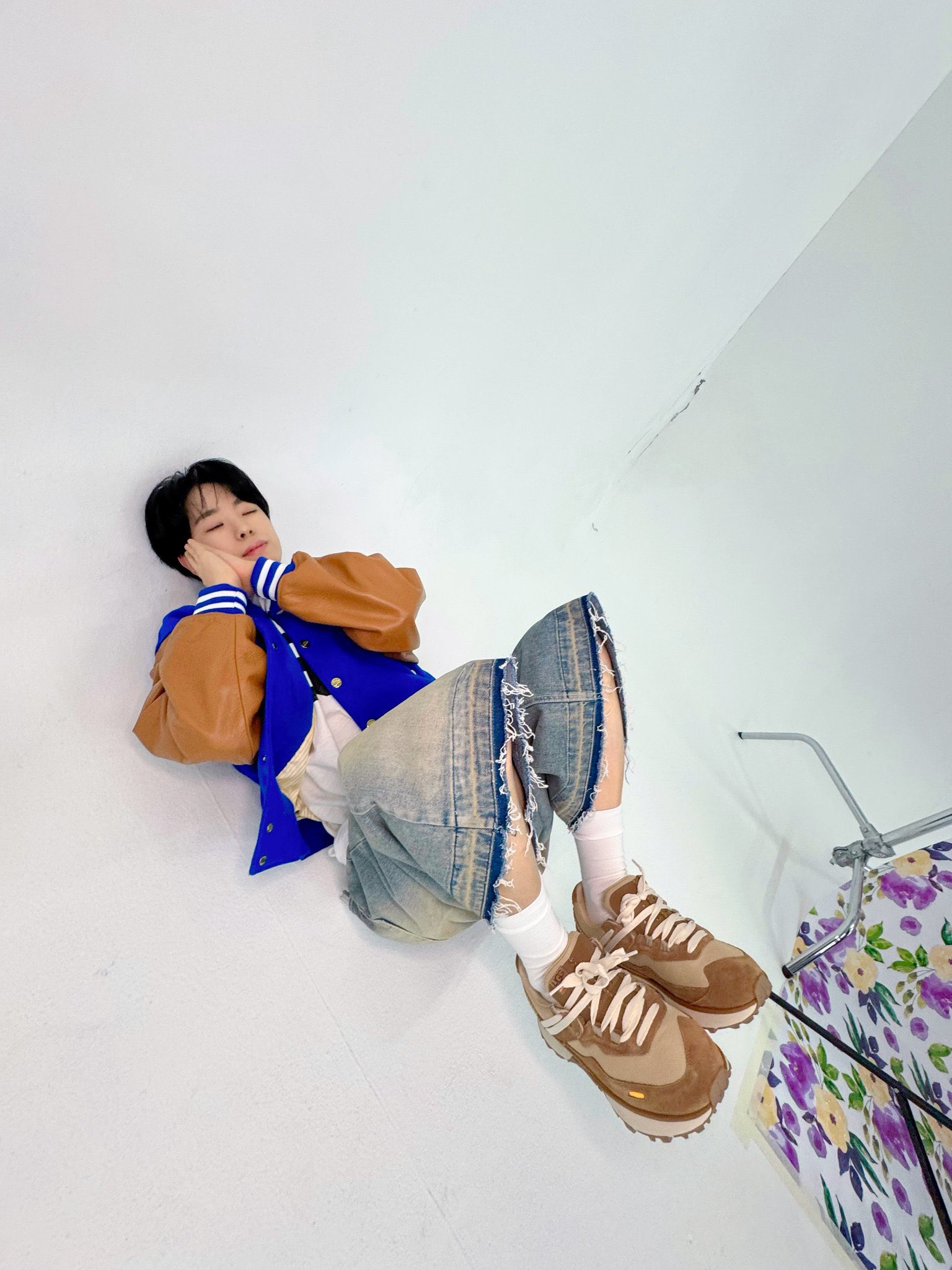 [잡담] 유우시 자는 척 하는 거 ㅋㅋㅋㅋㅋ | 인스티즈