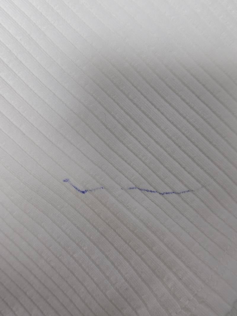 [잡담] 엥 자라 옷 샀는데 얼룩 오바임 | 인스티즈