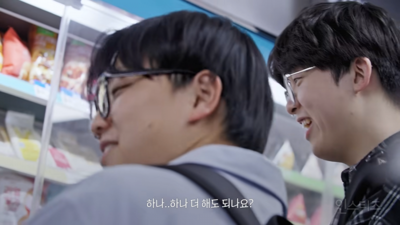 편의점 갔다가 갑자기 광고 찍은 일반인들 반응 ㅋㅋㅋㅋ | 인스티즈