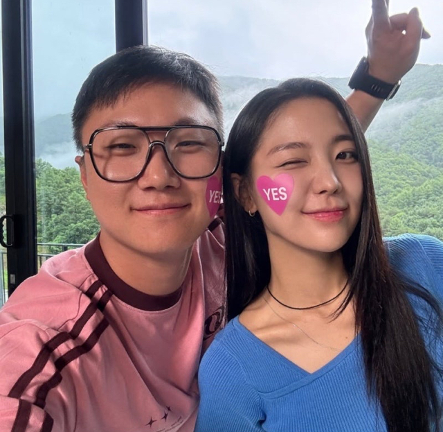[잡담] 이분 빠니보틀 여친이야? | 인스티즈