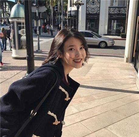[잡담] 대군쀼 이사진 둘다 너무 햇살이잖아ㅜㅜ | 인스티즈