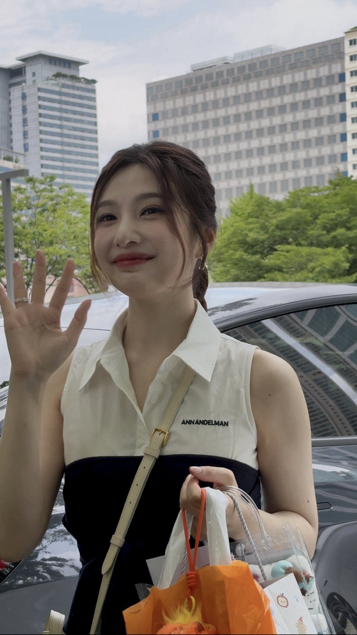 [잡담] 오늘 조이 출근길💚 청량상크미 | 인스티즈