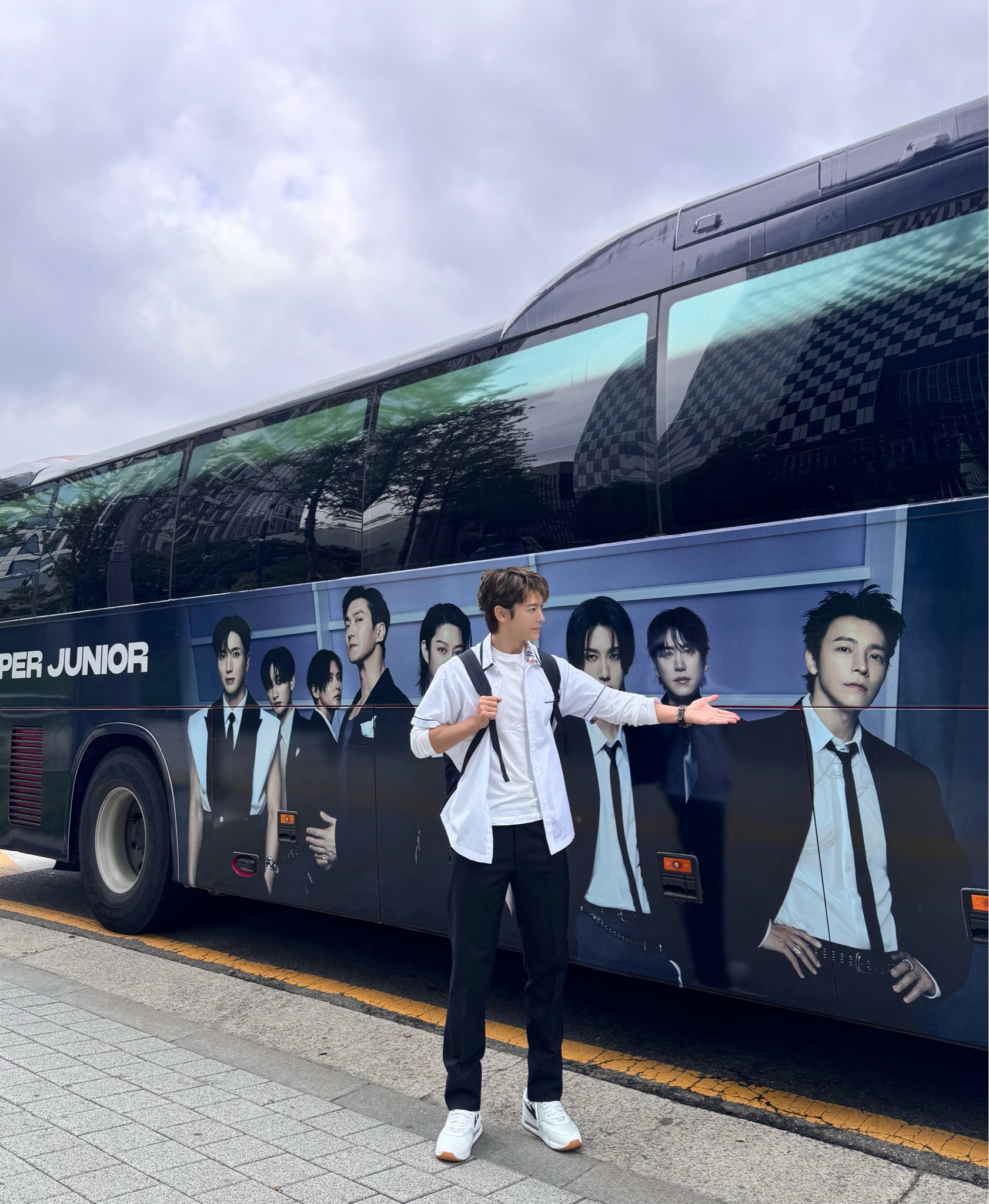 버스 타고 출퇴근 했다는 2세대 SM 남자아이돌 근황.jpg | 인스티즈